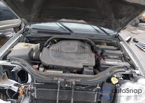 2010 Jeep Grand Cherokee Laredo from USA, damaged, VIN 1J4RR4GT3AC147959